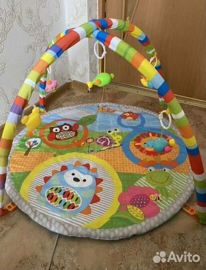 Развивающий коврик новый
