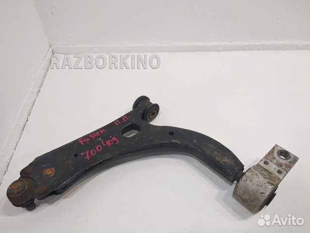 Рычаг передний правый нижний