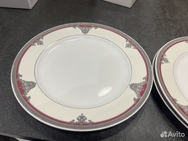 Набор тарелок 4 шт