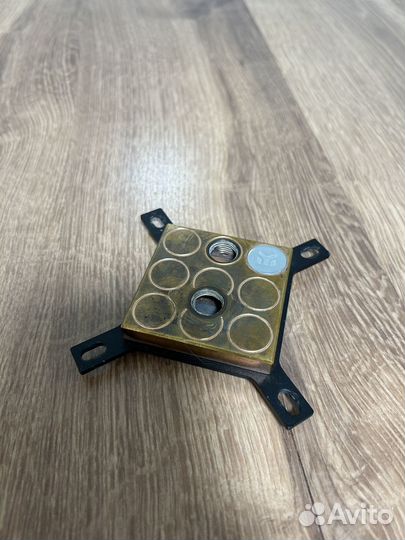 Водоблок EK Supremacy