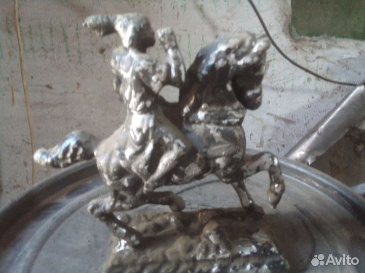 Статуэтка. Алюминиевая. Советы