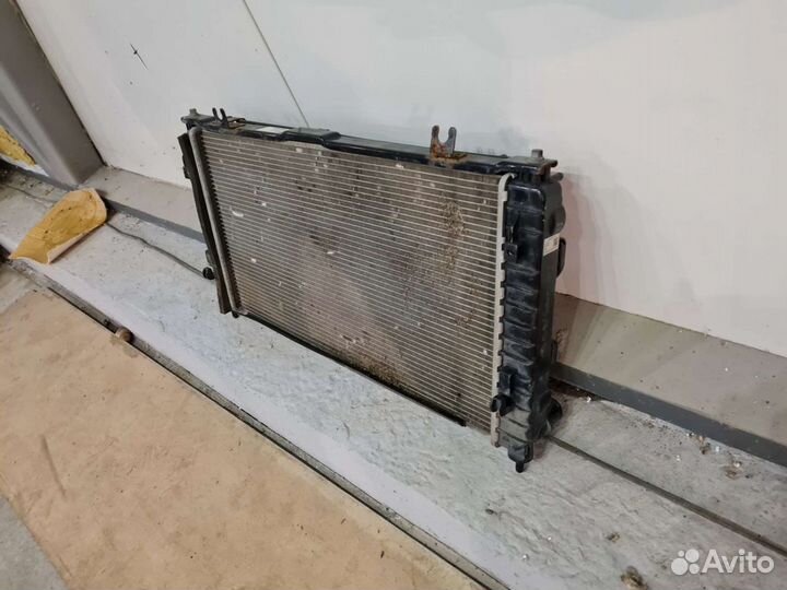 Радиатор охлаждения LADA Granta / Kalina 2