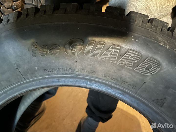 Yokohama F700Z 235/60 R16