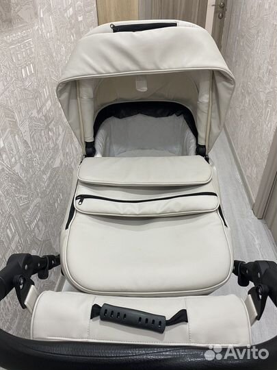 Коляска классическая Pituso Leticia