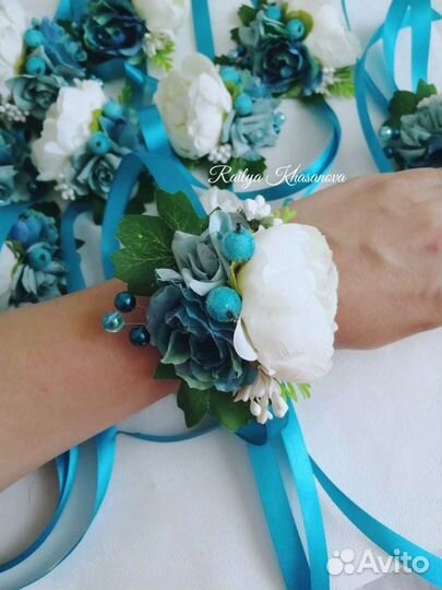 Браслеты и бутоньерки