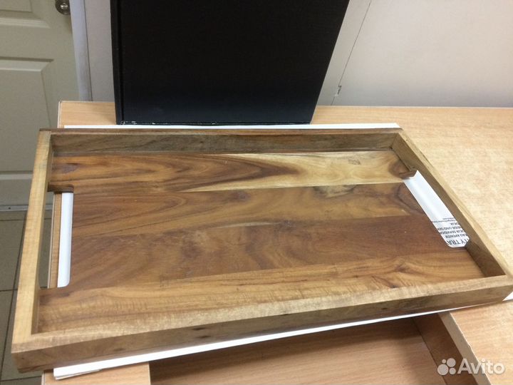 Поднос Plato фирмы Umbra (Канада)