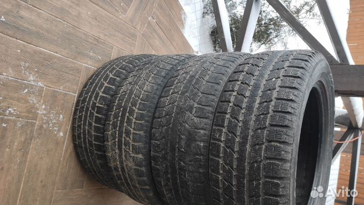 Toyo Observe G3-Ice 255/55 R19