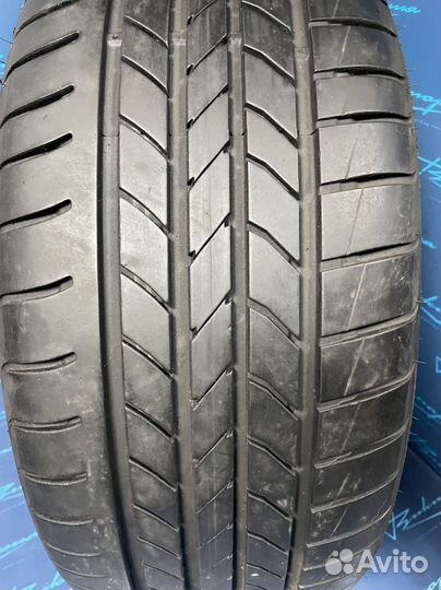 Goodyear EfficientGrip 275/40 R19 102Y