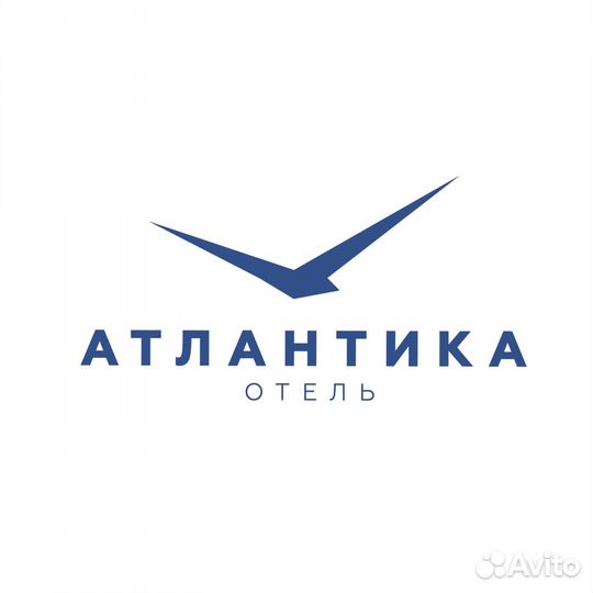 Официант на шведскую линию