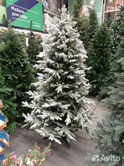 Елка искусственная