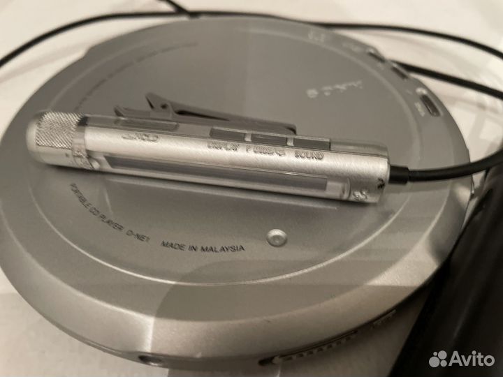 Sony walkman d-ne1