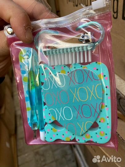 Маникюрные наборы кисточки косметички