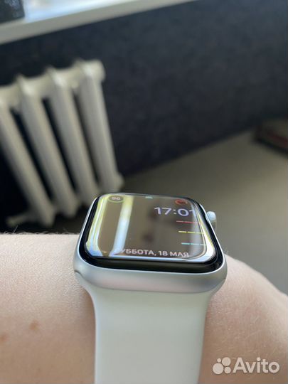 Продаю apple watch