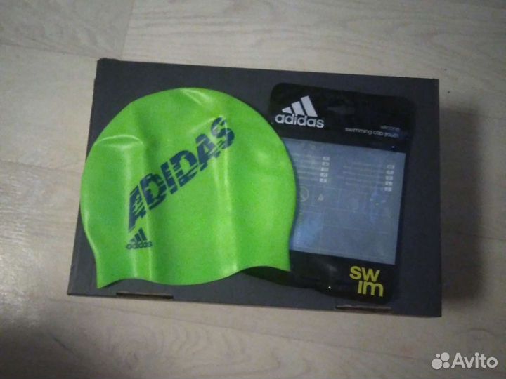 Шапочка для плавания