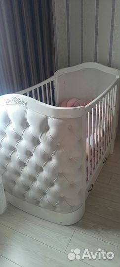 Детская кроватка