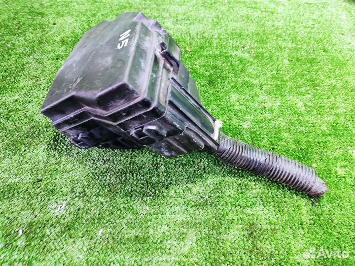 Блок предохранителей моторный Honda Civic 4D (FD)