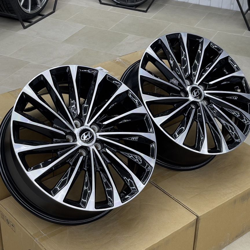 Литые диски Powcan 7.5×R20 5×114.3