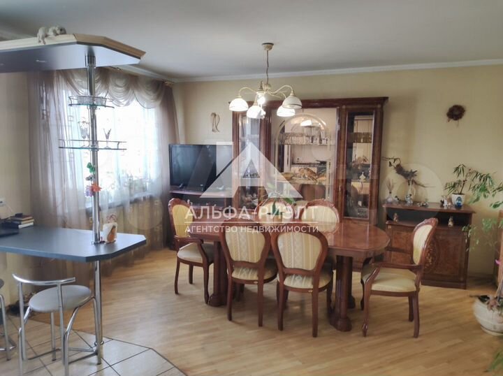 5-к. квартира, 167,8 м², 5/7 эт.