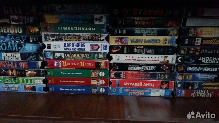 Видеокассеты