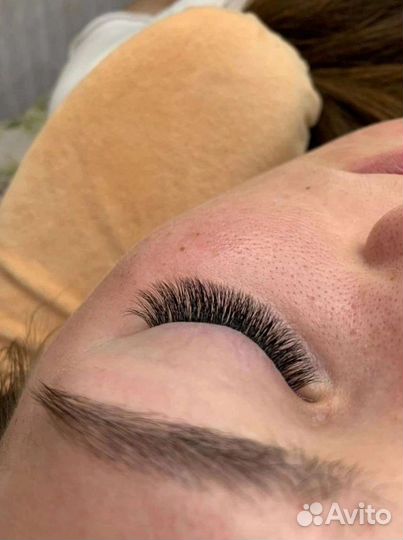 Наращивание ресниц