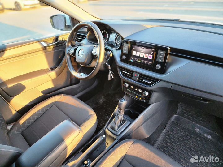 Skoda Rapid 1.6 AT, 2020, 72 868 км