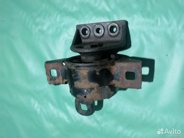 Опора двигателя правая Chevrolet Aveo