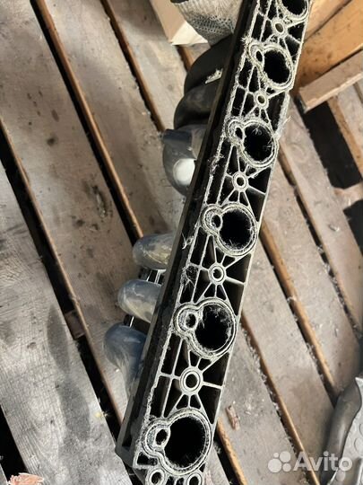 Коллектор впускной Rexton 1 3.2 бензин