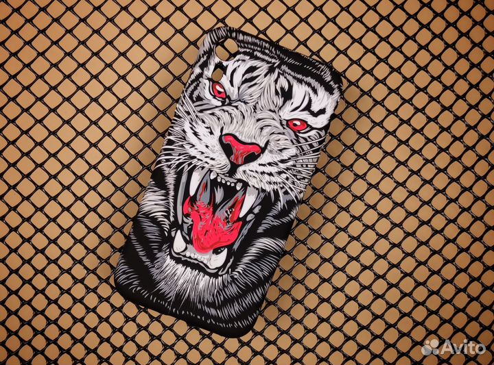 Чехлы на iPhone XR (Магазин)