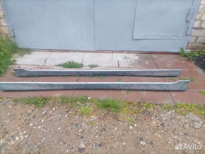 Накладки на пороги lancer 9