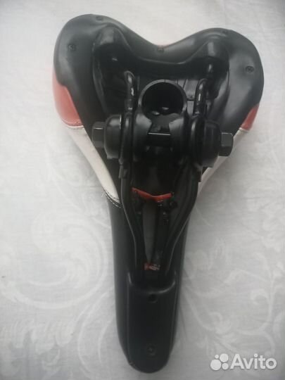 Оригинальное сидение для велосипеда Comanche