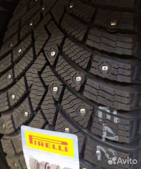 Pirelli Ice Zero 2 245/45 R20