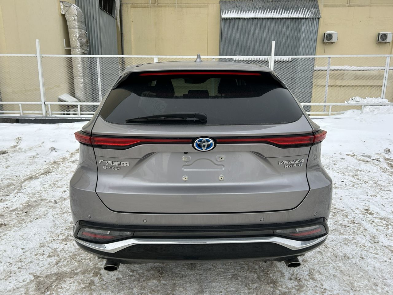 Toyota Venza: фото владельца