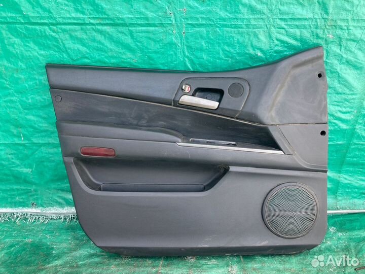 Обшивка двери передней левой Ssang Yong Kyron