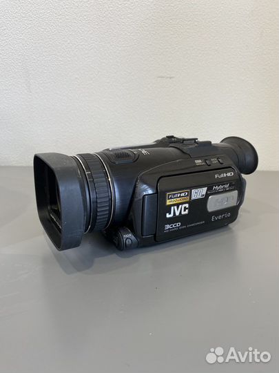 Видеокамера JVC GZ-hd7er
