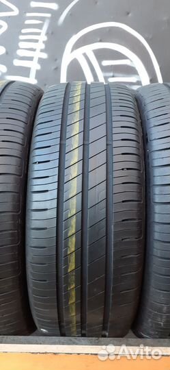 Goodyear EfficientGrip Performance 195/45 R16