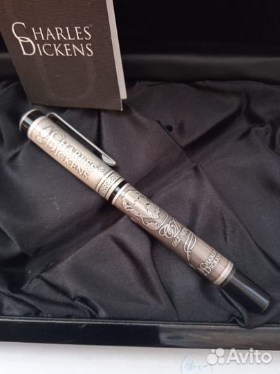 Charles Dickens шариковая ручка