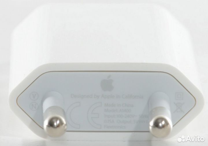 Зарядное устройство Apple USB Adapter MD813ZM/A