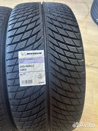Michelin Pilot Alpin 5 SUV 265/40 R22 106V