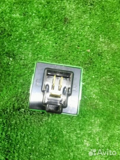 Реле указателя поворота Kia Sephia 2 седан 1.6