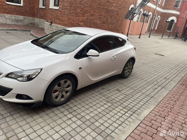 Opel Astra GTC 1.4 AT, 2014, 146 000 км
