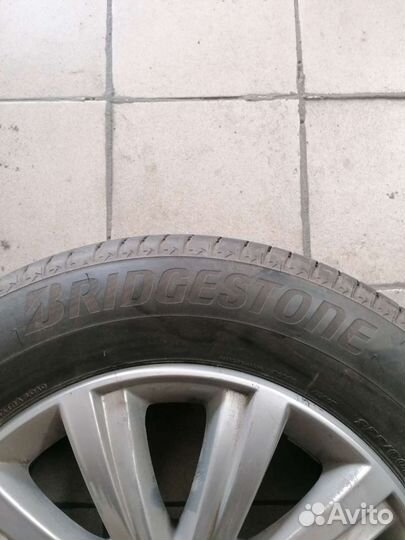 Bridgestone Alenza 001 255/60 R18 112