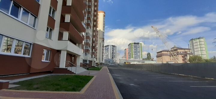 3-к. квартира, 86 м², 6/17 эт.