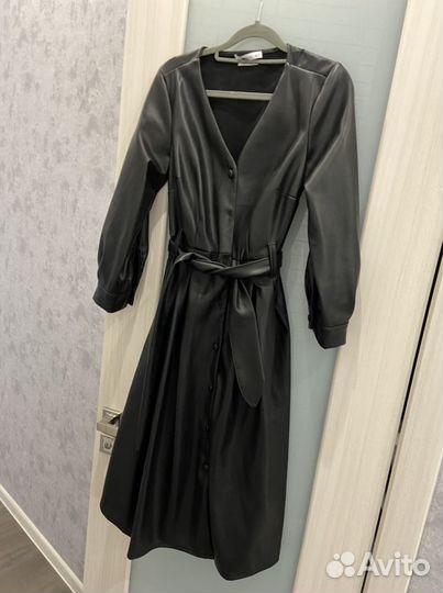 Платье reserved кожаное