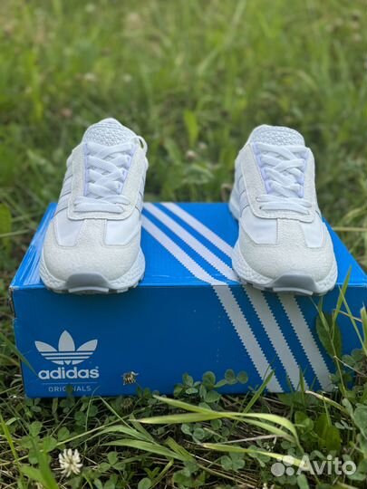 Кроссовки Adidas Retropy e5