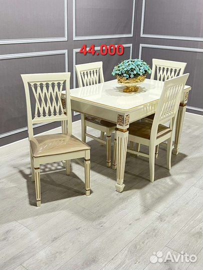 Столы и стулья новые