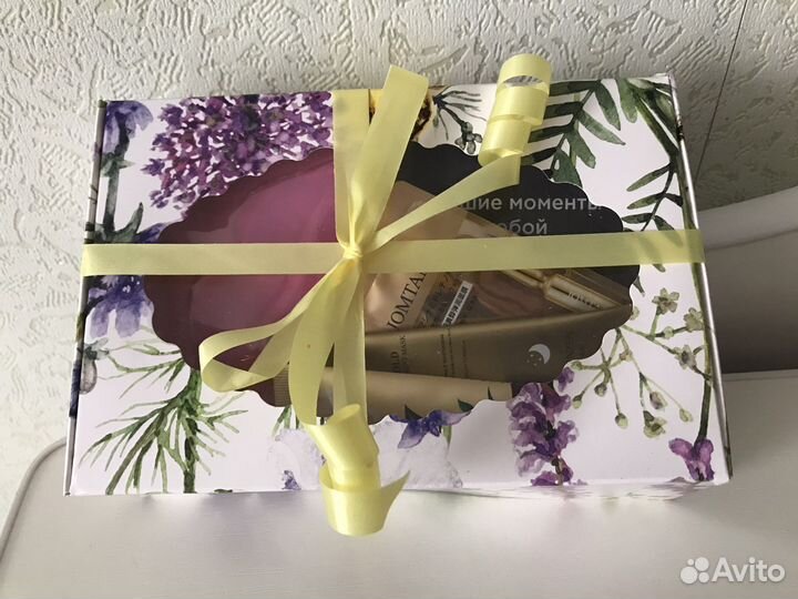 Бьютибокс подарочный набор косметики