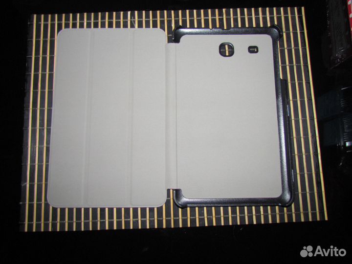 Чехол самсунг таб Е