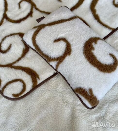 Комплект одеяло и подушки натуральная шерсть