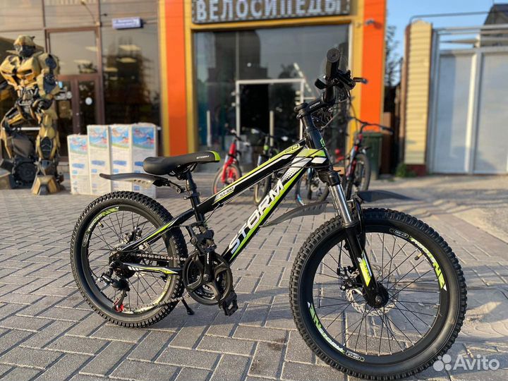 Велосипед на литых дисках. новый