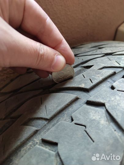 Bridgestone Dueler A/T 265/65 R17